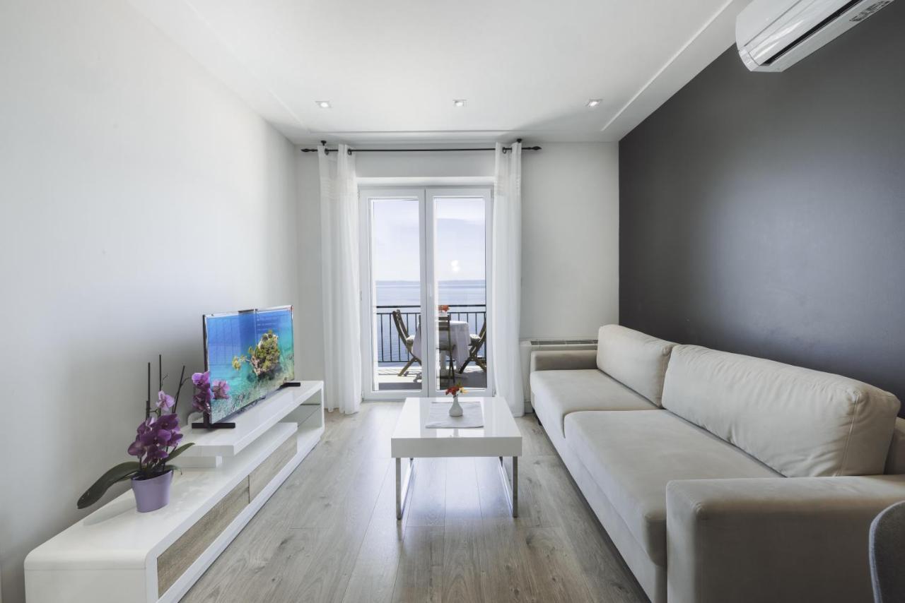 Apartments Simun Брела Екстериор снимка