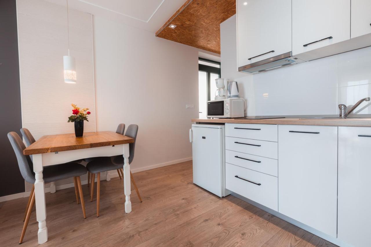 Apartments Simun Брела Екстериор снимка